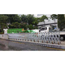 Expanding Retractable Movable Road Safety Driveway Barrier